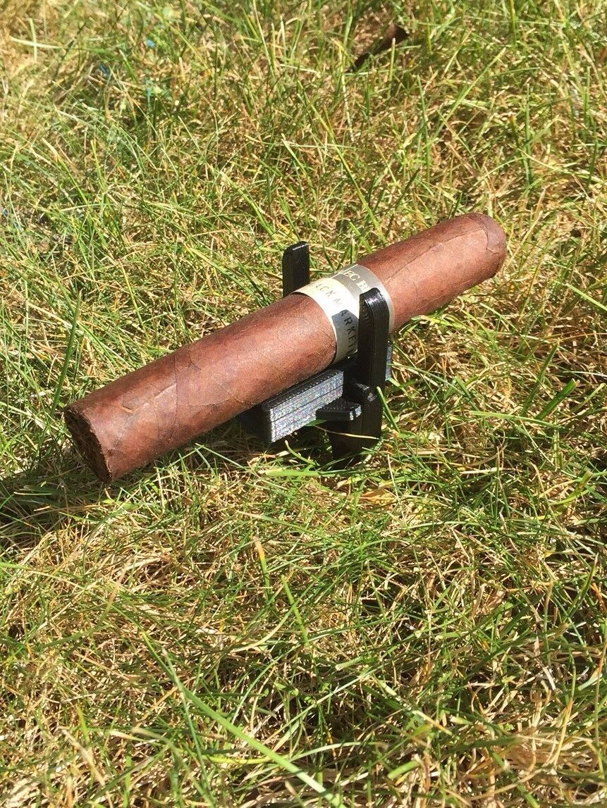 Cigar Holder Golf Divot Repair Tool With Ball Marker